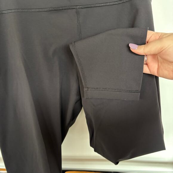 Lululemon Black Ankle Full Length Leggings Plus Size 20 - Picture 5 of 7